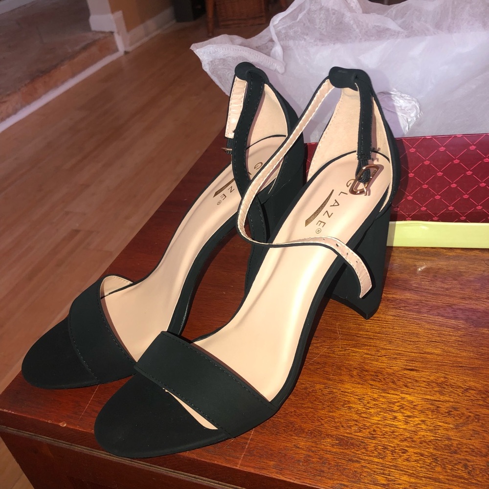 Glaze Lily-1 Black Heels